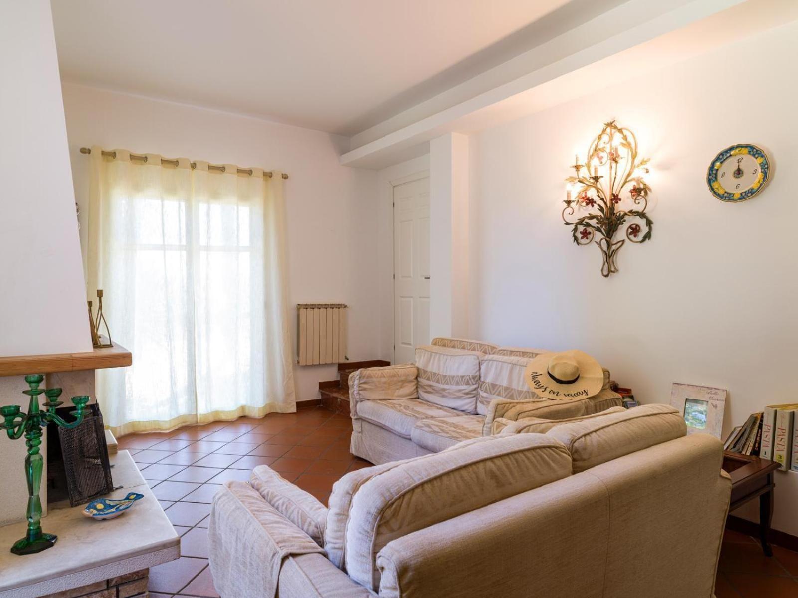 Villa Nunziatina คาร์เลนตินี ภายนอก รูปภาพ